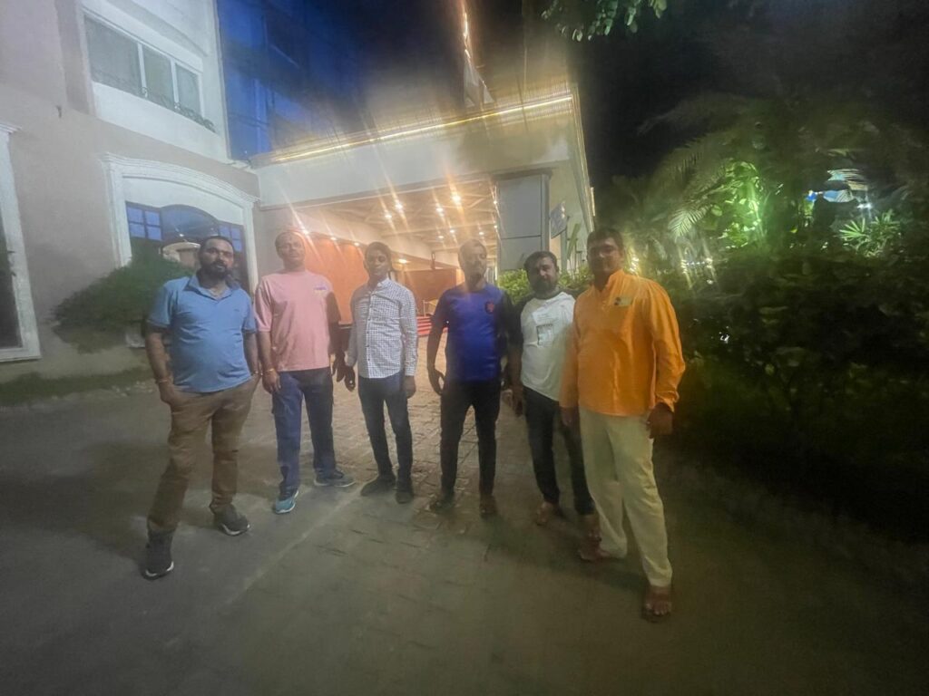 Aaurowin Warriors at Hotel Kences_SKP