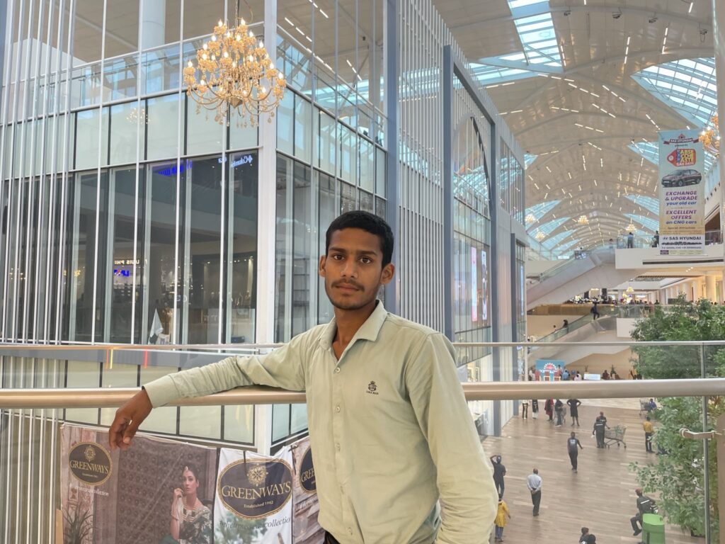 Amit P at LuLu Mall, lucknow_SKP