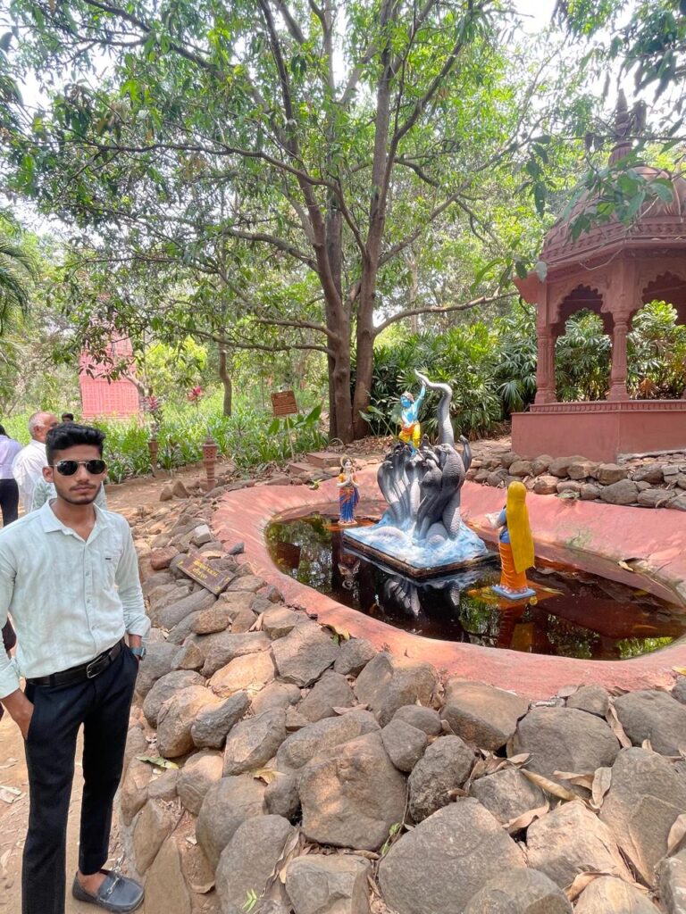 Amit near Kaliya, Mini Vrindavan, Palghar_SKP