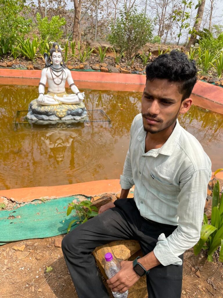 Amit near Pond at Mini Vrindavan Palghar_SKP