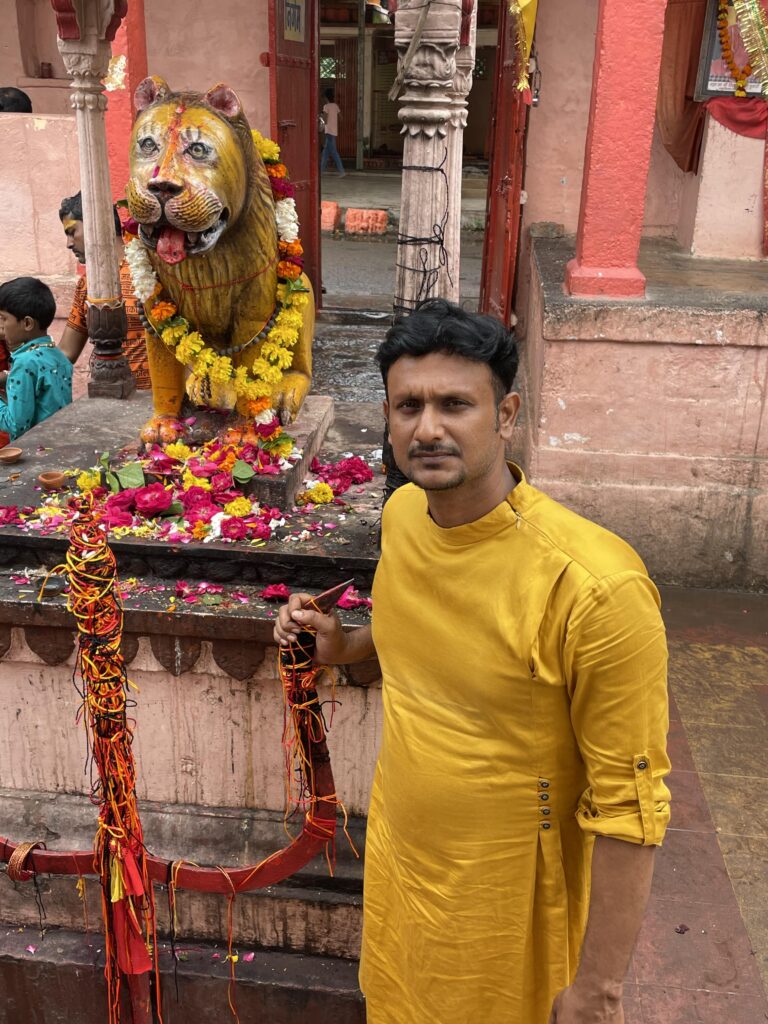 Arvind with Lion at Mahakaal_SKP