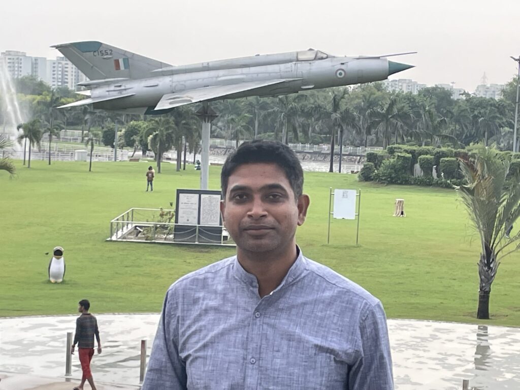 Rohit at Janeshwar Mishra Park Aeroplane_SKP