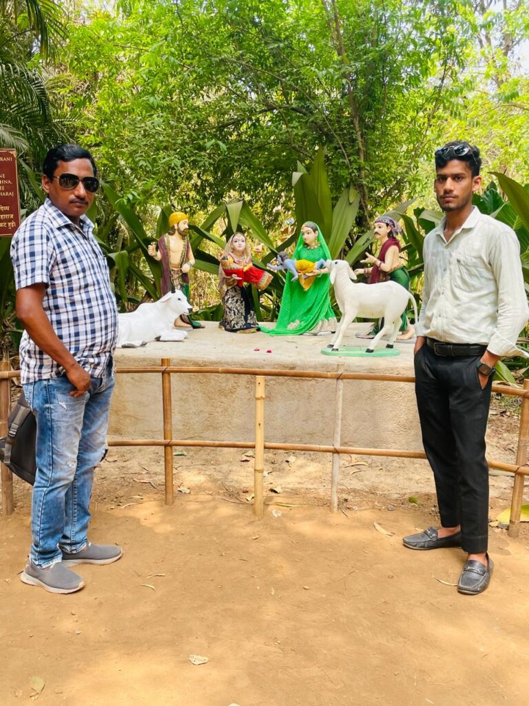 Sunil Prajapati & Amit at Govardhan Eco Village, Palghar