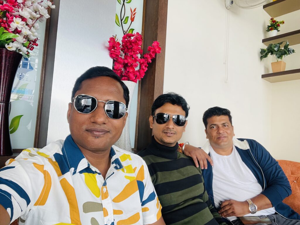 Sunil Prajapati, Arvind & Rajesh at Hotel Bliss