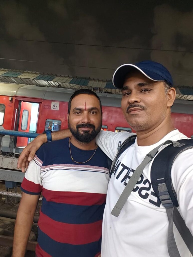 Vikas & Umesh going to Tirupati_SKP