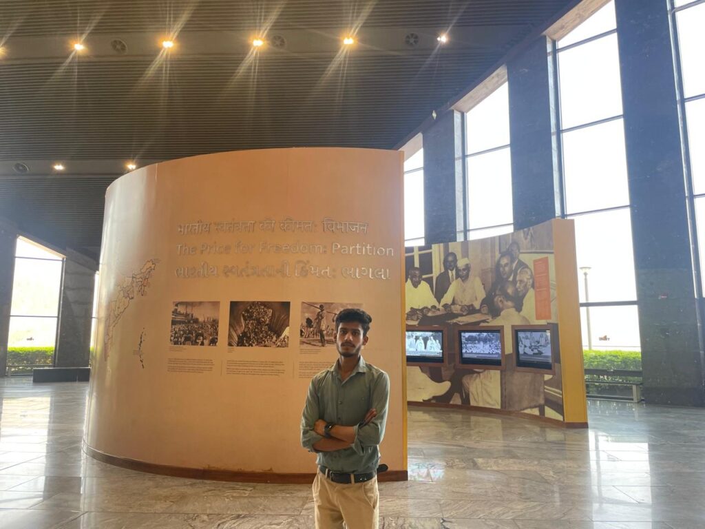 Amit inside Statue of Unity1_SKP