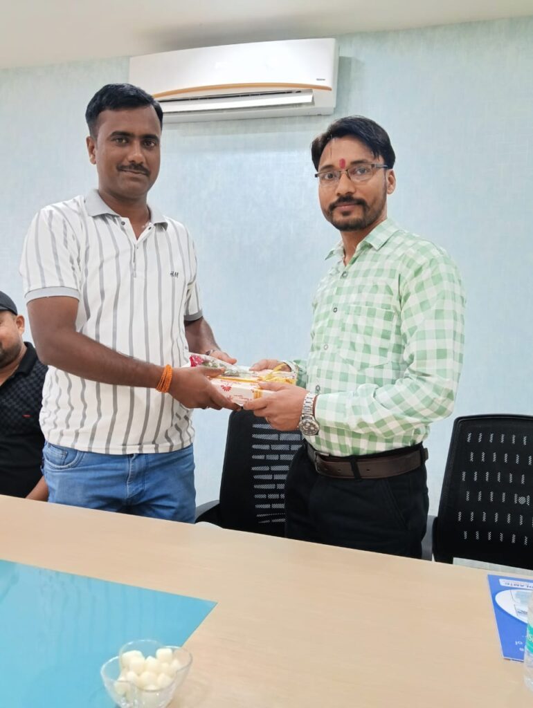 Nitesh S at Olamic Office_SKP