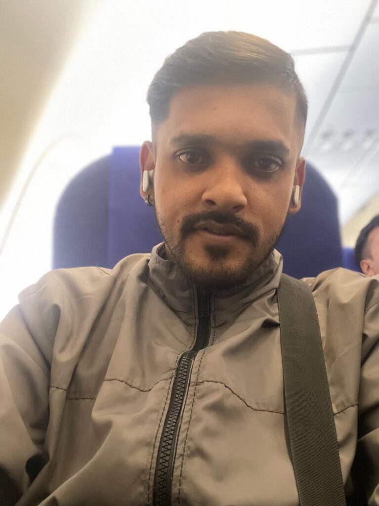 Prasad ki selfie inside Flight_SKP