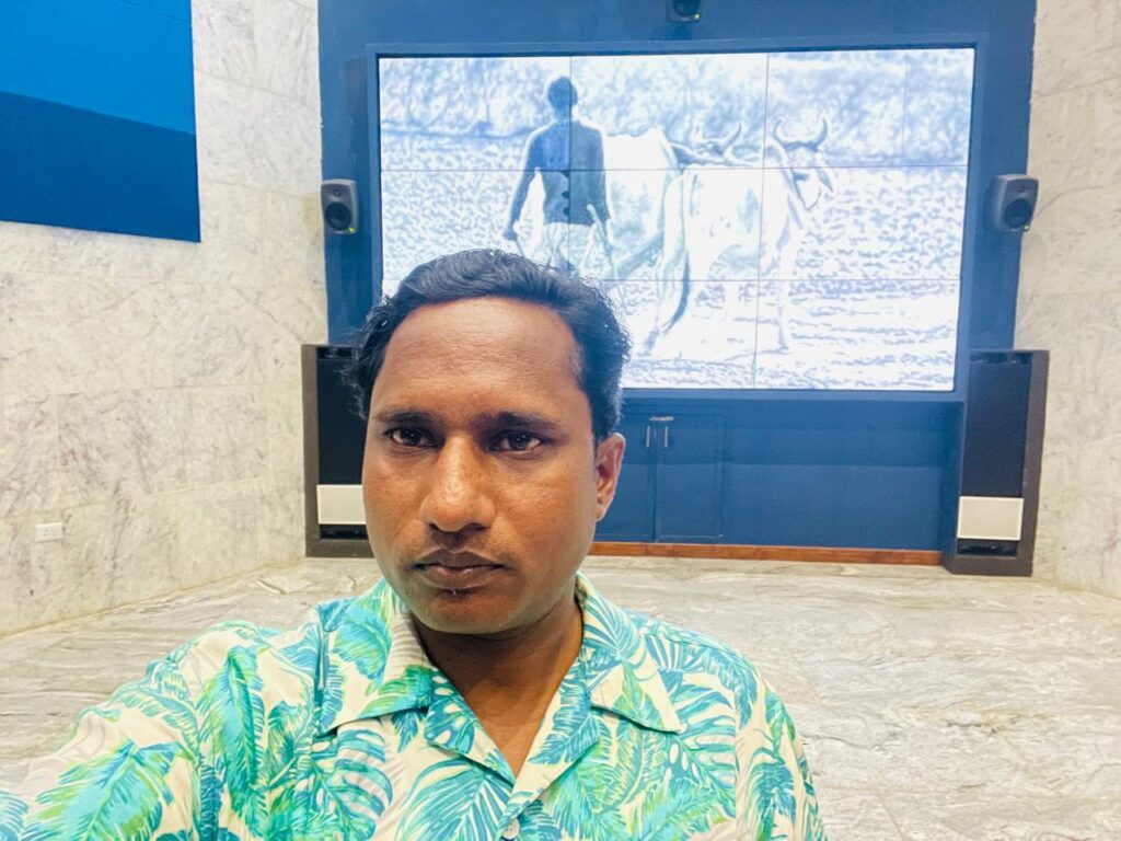 Sunil Prajapati inside Statue of Unity1