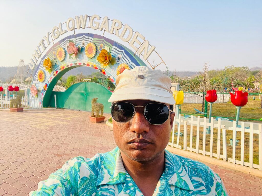 Sunil at Unity Glow Garden, Gujrat_SKP