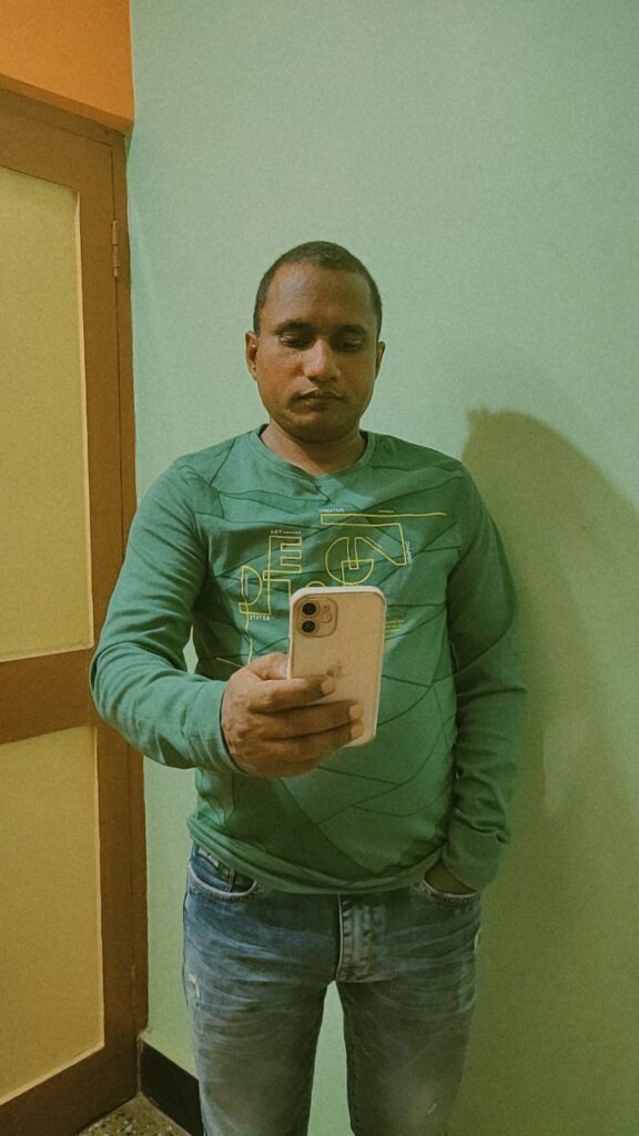 SKP Sunil K Prajapati taking Selfie Dombivli