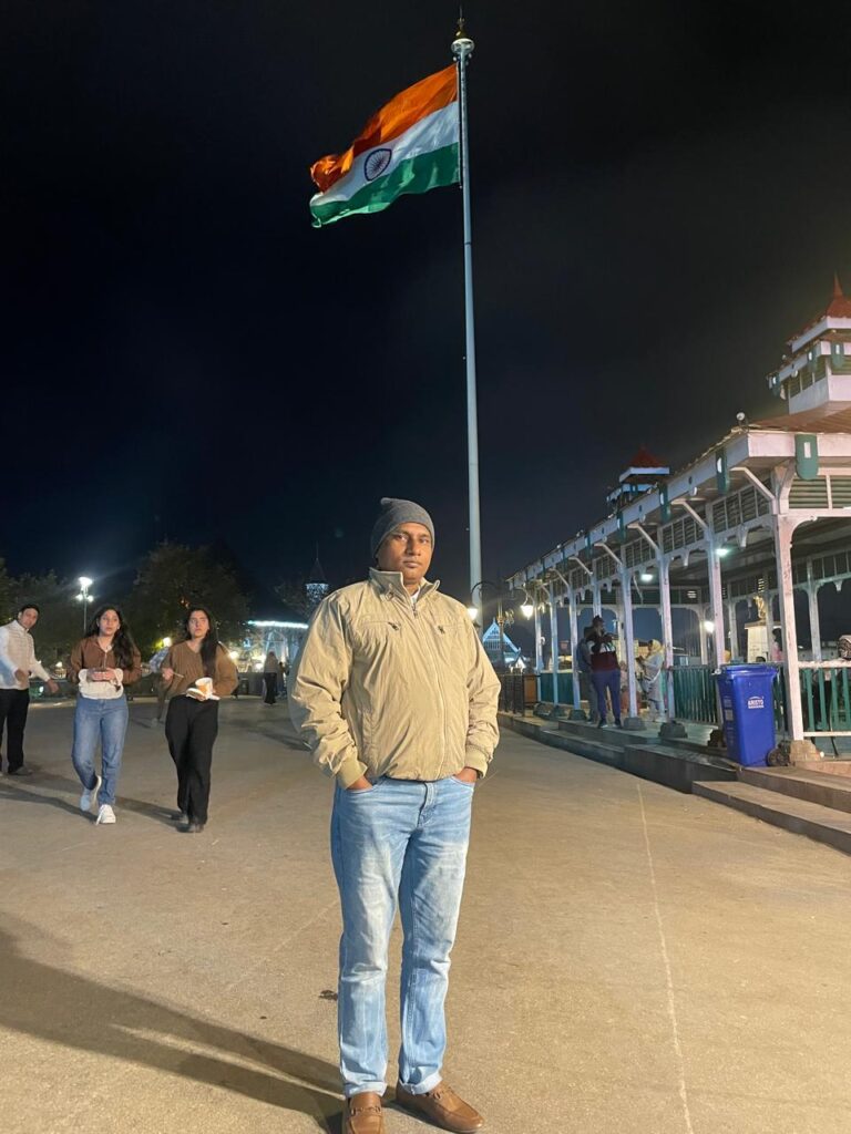 SKP Sunil Kumar Prajapati at Shimla The Ridge Lakkar Bazaar